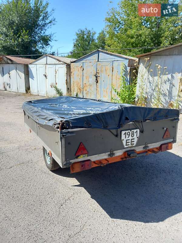 Легковий причіп МАЗ 8132 1991 в Запоріжжі
