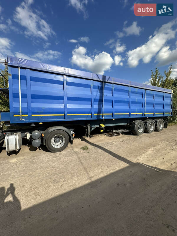 Зерновоз - напівпричіп МАЗ 931010 2007 в Козелеці