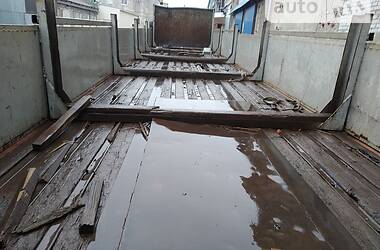 Бортовой полуприцеп МАЗ 93866 2005 в 