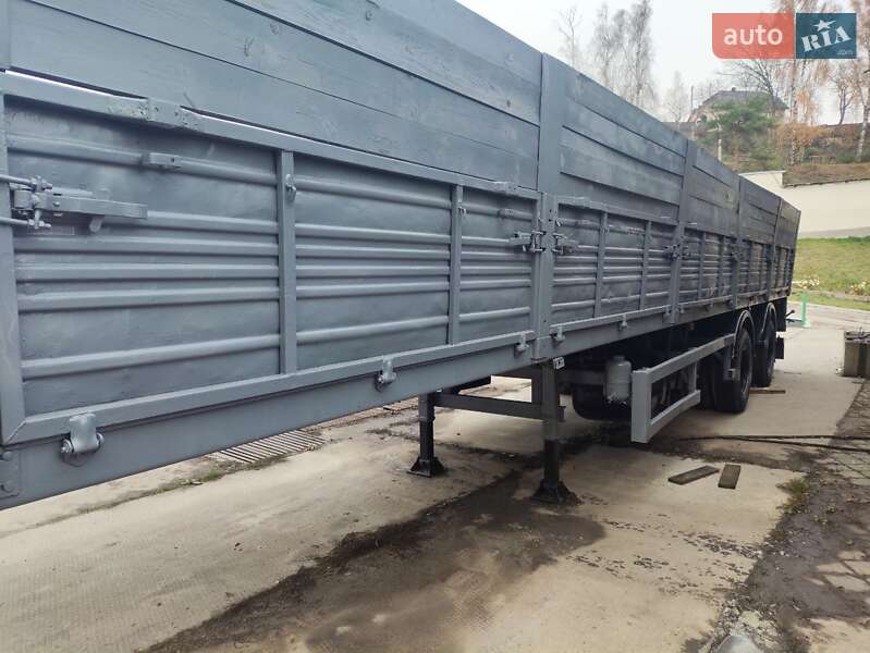 Бортовий напівпричіп МАЗ 93866 2005 в Кременці