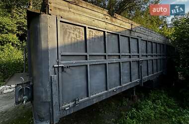 Бортовой полуприцеп МАЗ 93971 1989 в 