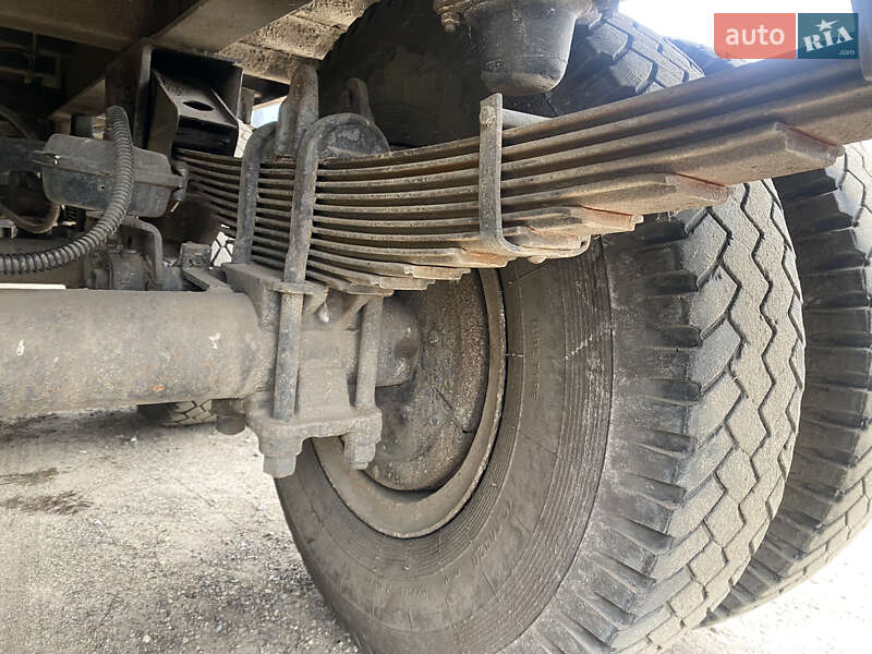Бортовой полуприцеп МАЗ 9397 1993 в Белогорье