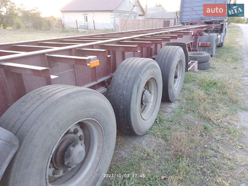Контейнеровоз полуприцеп МАЗ 9758 2006 в Павлограде