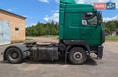 Тягач МАЗ МАЗ 2008 в 