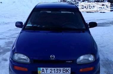 Седан Mazda 121 1991 в Черновцах