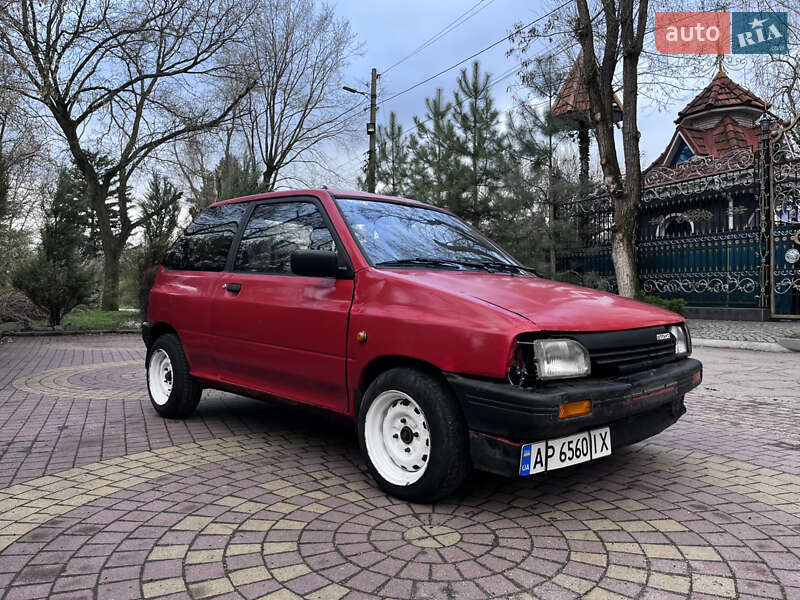 Хэтчбек Mazda 121 1988 в Запорожье