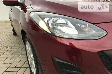 Хэтчбек Mazda 2 2011 в Днепре