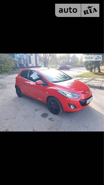 Хетчбек Mazda 2 2012 в Києві