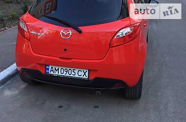 Седан Mazda 2 2012 в Києві