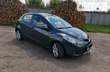 Хэтчбек Mazda 2 2008 в Луцке