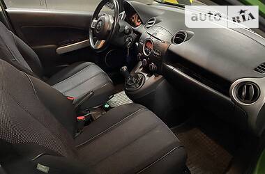 Хэтчбек Mazda 2 2008 в 