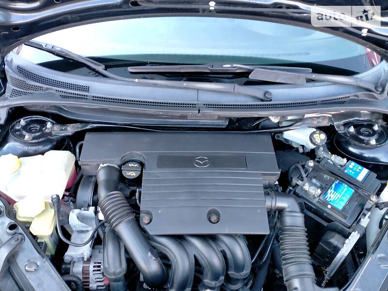 Хэтчбек Mazda 2 2006 в Ровно