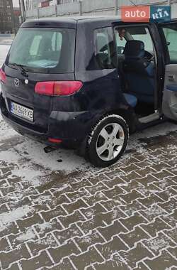 Хэтчбек Mazda 2 2004 в Киеве