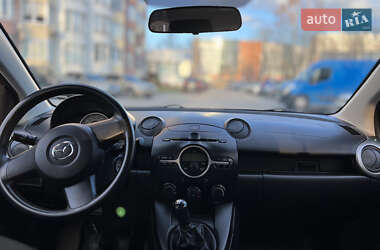 Хэтчбек Mazda 2 2008 в Киеве