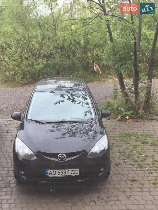 Mazda 2 2009