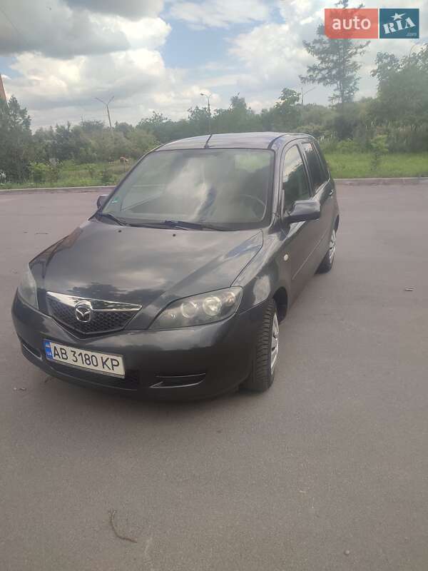 Хетчбек Mazda 2 2006 в Калинівці