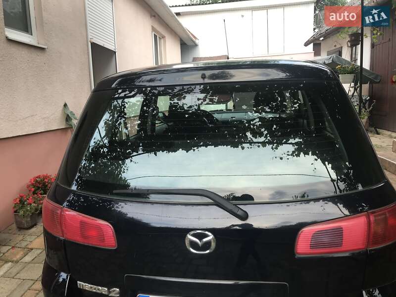 Хетчбек Mazda 2 2004 в Сваляві