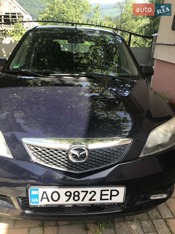 Хетчбек Mazda 2 2004 в Сваляві