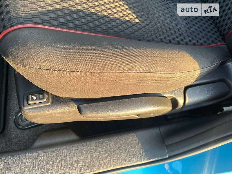 Хэтчбек Mazda 2 2011 в Ровно фото 21 Хэтчбек Mazda 2 2011 в Ровно