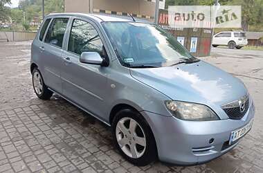 Хэтчбек Mazda 2 2005 в Верховине