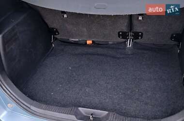 Хэтчбек Mazda 2 2006 в Ровно фото 6 Хэтчбек Mazda 2 2006 в Ровно