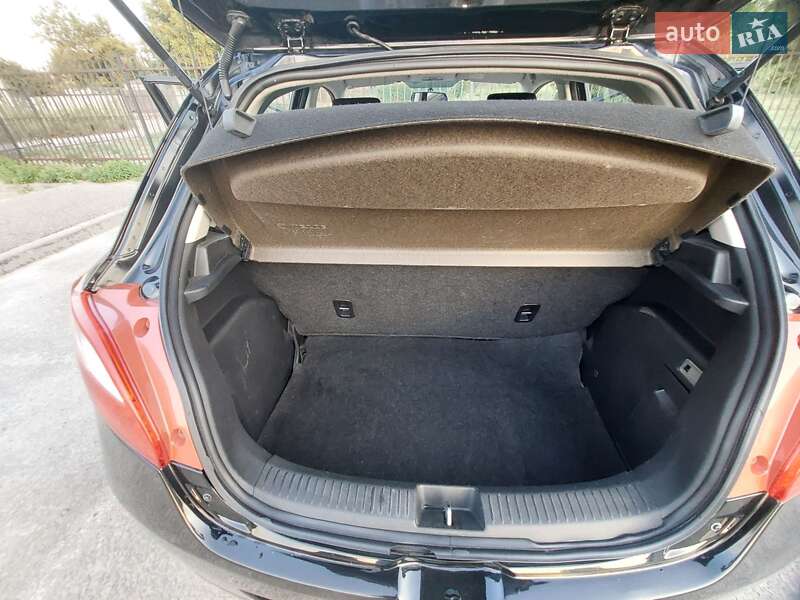 Хэтчбек Mazda 2 2007 в Днепре