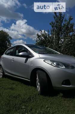 Хэтчбек Mazda 2 2008 в Павлограде