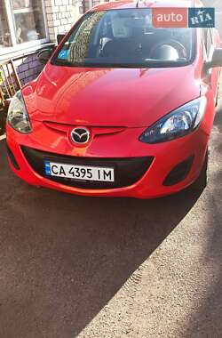 Хэтчбек Mazda 2 2014 в Черкассах