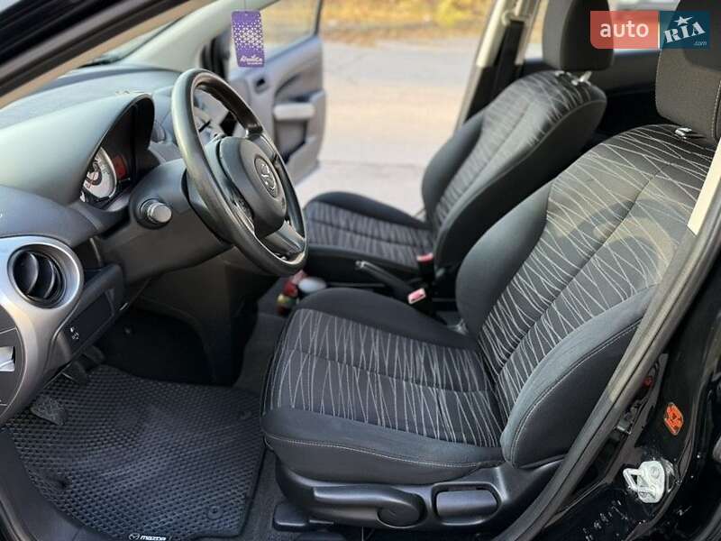 Хэтчбек Mazda 2 2008 в Днепре фото 7 Хэтчбек Mazda 2 2008 в Днепре