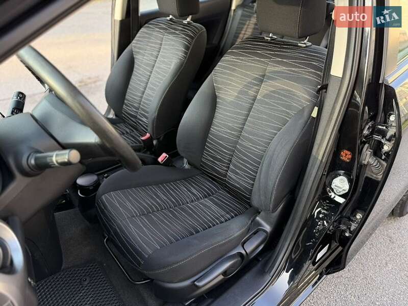 Хэтчбек Mazda 2 2008 в Днепре фото 8 Хэтчбек Mazda 2 2008 в Днепре