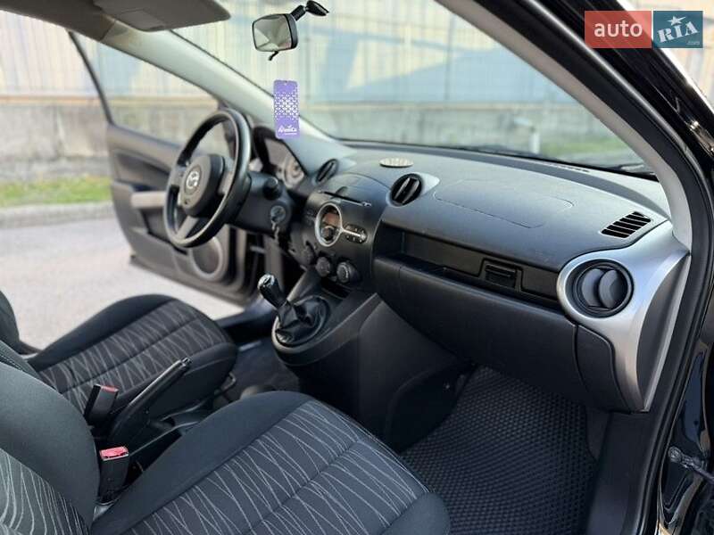 Хэтчбек Mazda 2 2008 в Днепре фото 10 Хэтчбек Mazda 2 2008 в Днепре