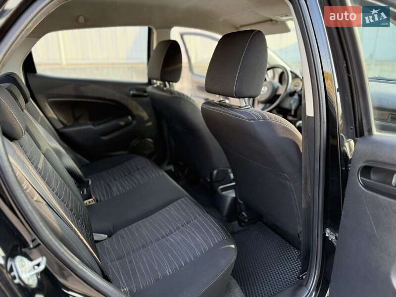 Хэтчбек Mazda 2 2008 в Днепре фото 13 Хэтчбек Mazda 2 2008 в Днепре