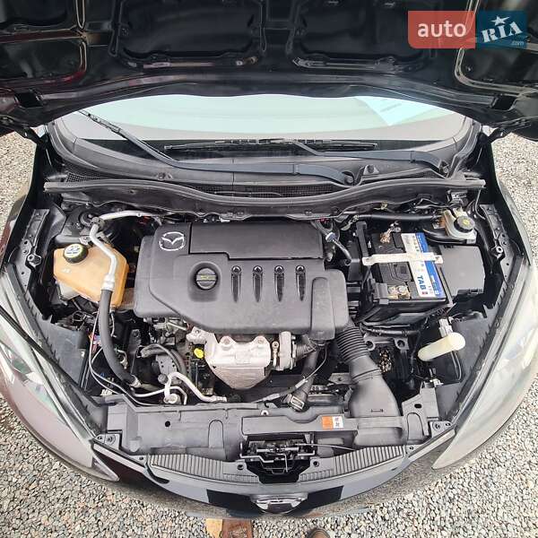 Хэтчбек Mazda 2 2008 в Днепре