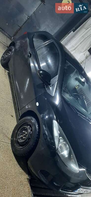 Хэтчбек Mazda 2 2009 в Днепре