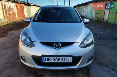 Хетчбек Mazda 2 2008 в Павлограді