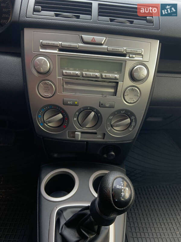 Хэтчбек Mazda 2 2006 в Коломые