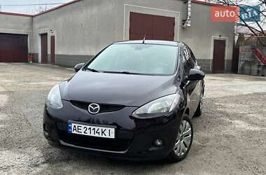 Хэтчбек Mazda 2 2009 в Днепре