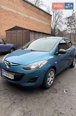 Хетчбек Mazda 2 2011 в Полтаві