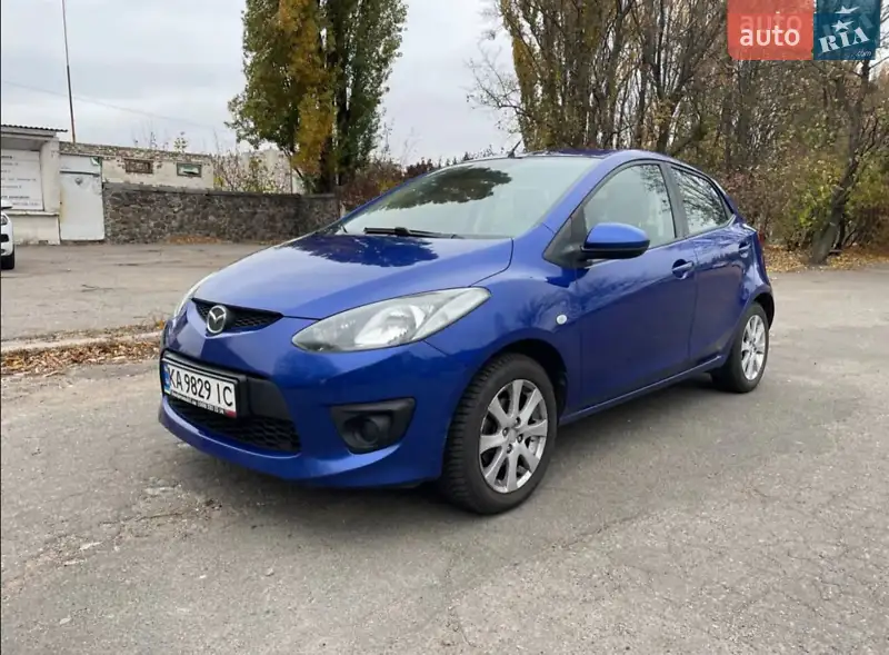 Mazda 2 2009