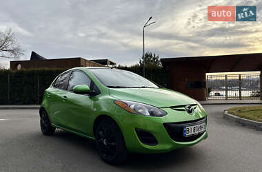 Хэтчбек Mazda 2 2012 в Киеве