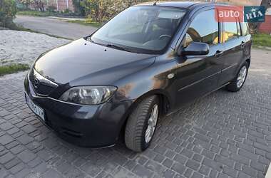 Хэтчбек Mazda 2 2007 в 