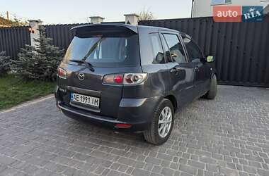 Хэтчбек Mazda 2 2007 в 