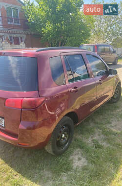 Хетчбек Mazda 2 2004 в 