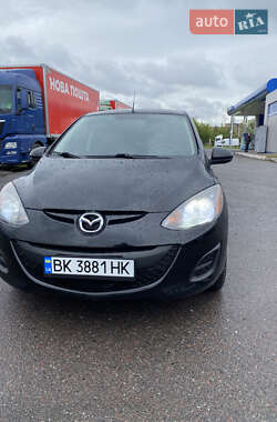 Хэтчбек Mazda 2 2011 в Ровно