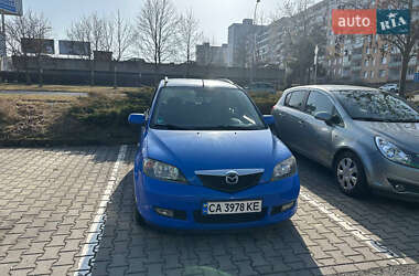 Хэтчбек Mazda 2 2004 в 
