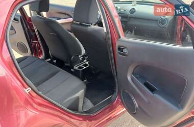 Седан Mazda 2 2014 в 