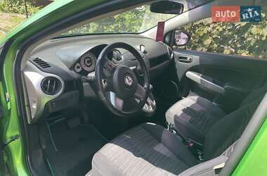 Хэтчбек Mazda 2 2009 в 