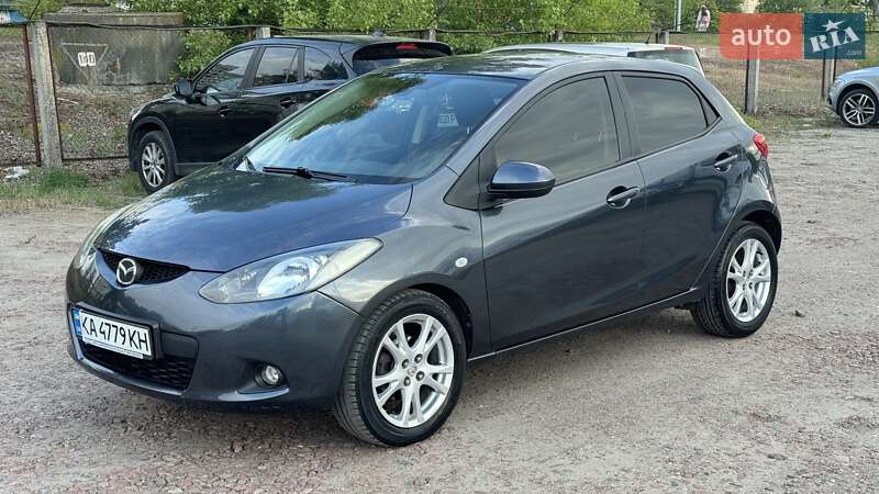 Mazda 2 2008