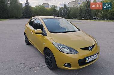 Хэтчбек Mazda 2 2008 в Лозовой