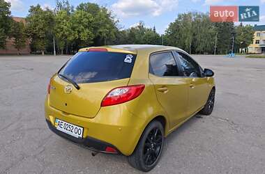 Хэтчбек Mazda 2 2008 в Лозовой